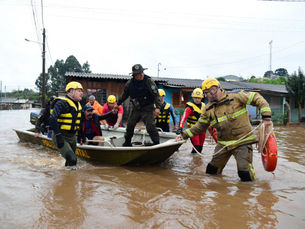 Sobe para 46 o número de mortos no Rio Grande do Sul após passagem de ciclone