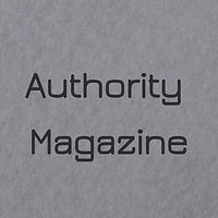 white felt texture_edited.jpg