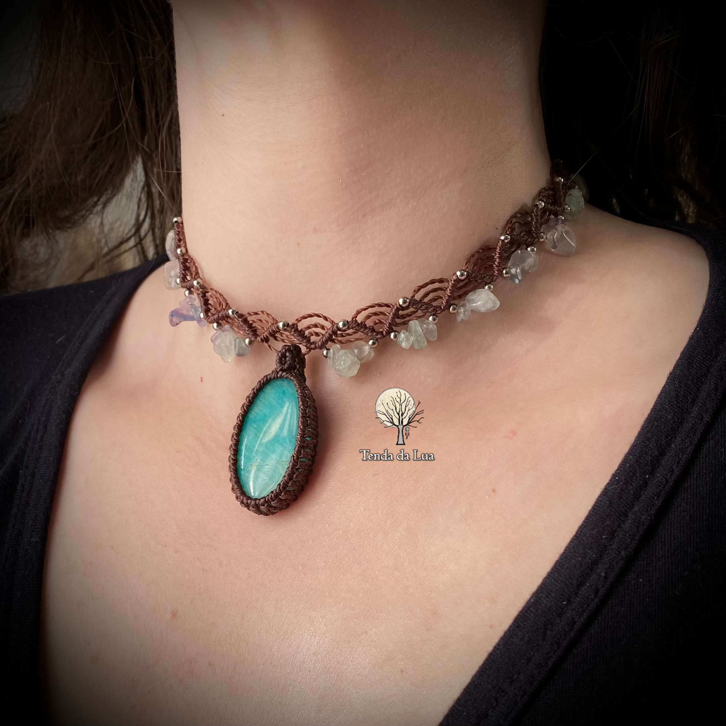 Gargantilha em Macramê - Fluoritas e Amazonita