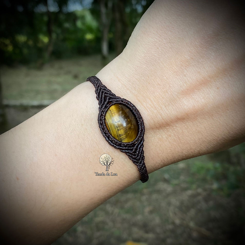 Thumbnail: 01 - Pulseira em micromacramê com Olho de Tigre