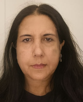 Dr Mala Singh Profile pic_edited.jpg