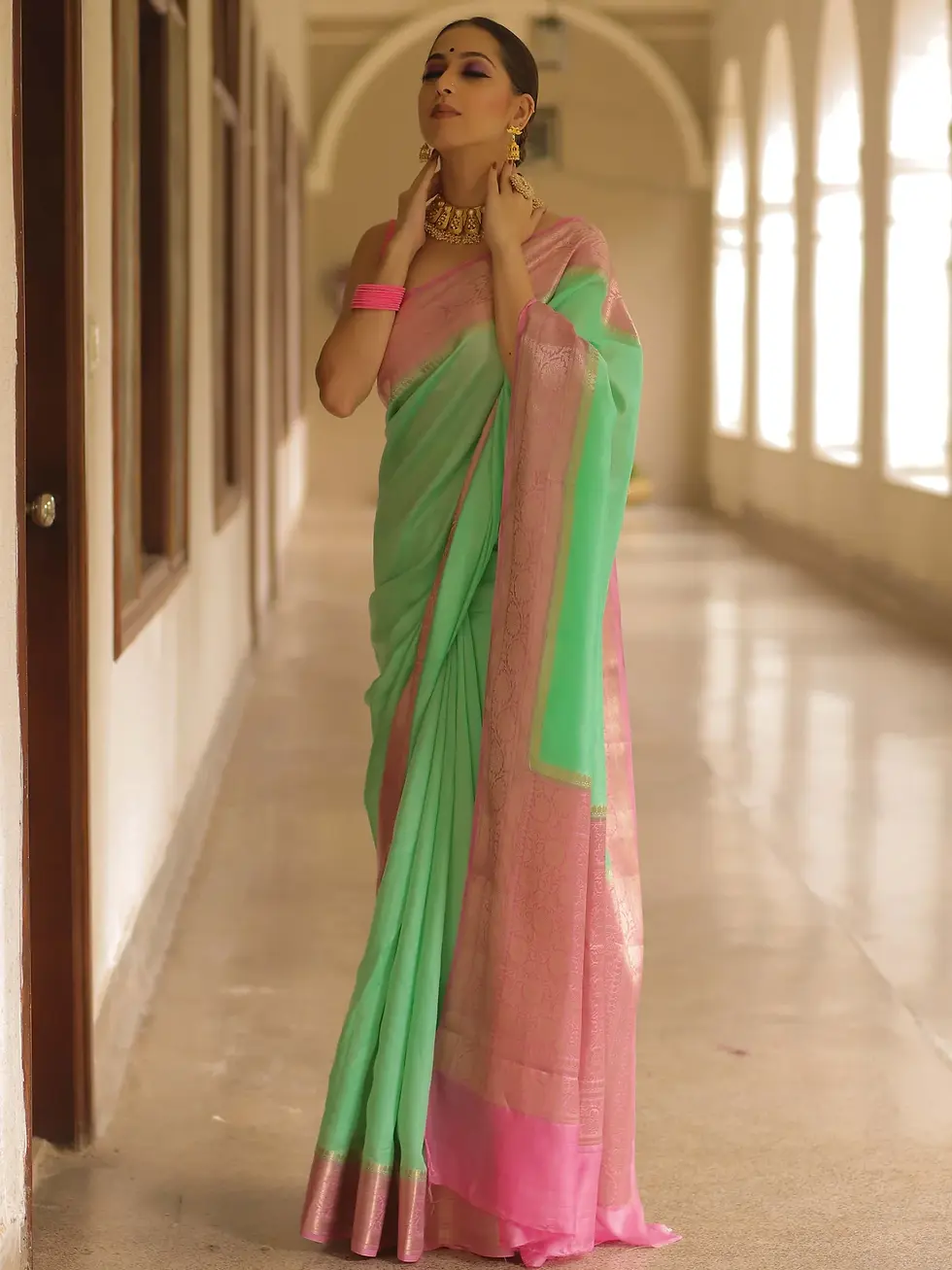 Thumbnail: Varuna Chiniya Silk Saree VAR 1502 GR23