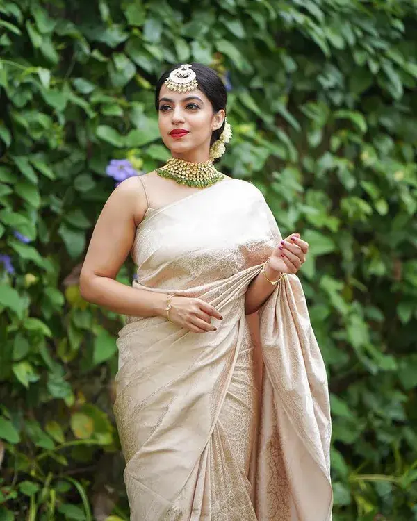 Thumbnail: Pure Royal Chtena Kanjivaram Silk Saree CHT 9091 WH3 Ivory