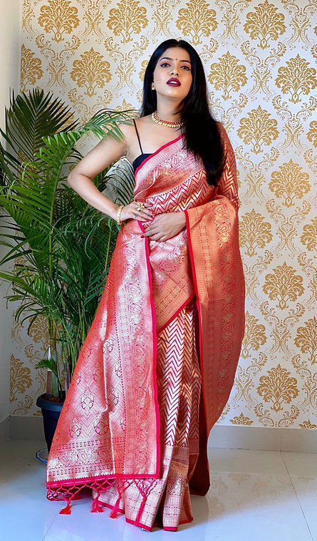 Umesa Banarasi Silk Saree UMS 2203 R8