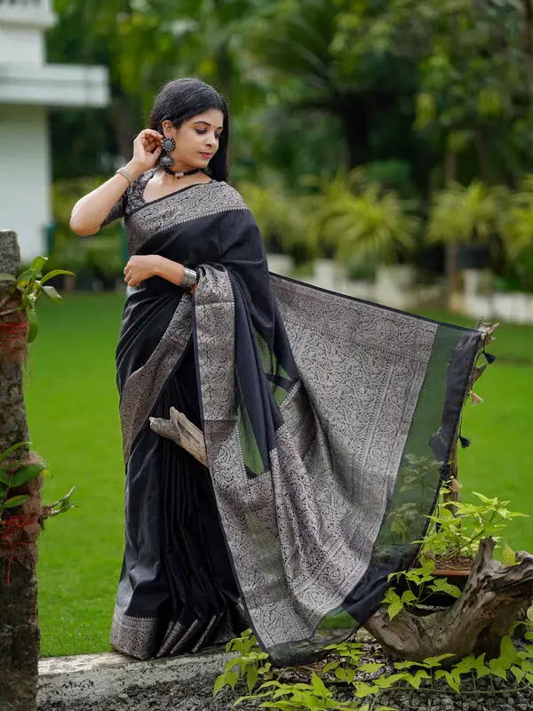 Manjari Banarasi Silk Saree MNJ 6061 BK1