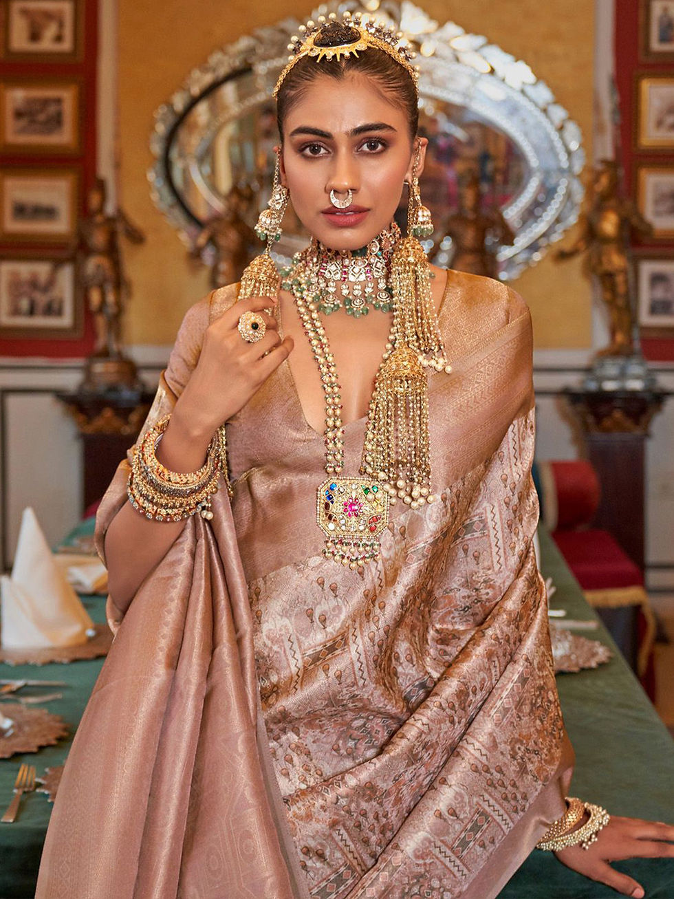 Thumbnail: Tavishi gold toned banarasi designer woven saree TAV 2890 PE