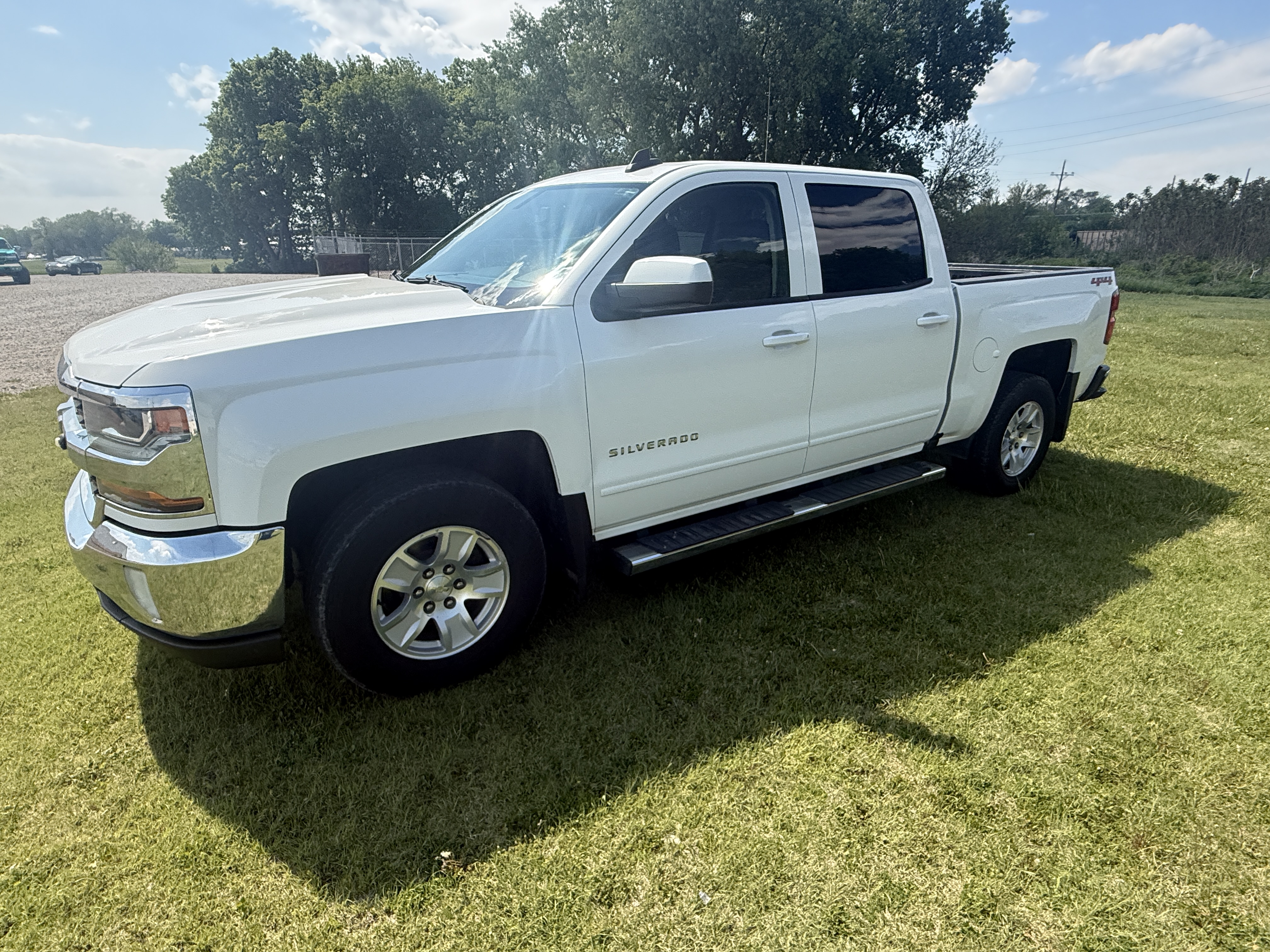 2018 Chevrolet Silverado 1500 LT 4X4 Crew Cab Short Box's photo