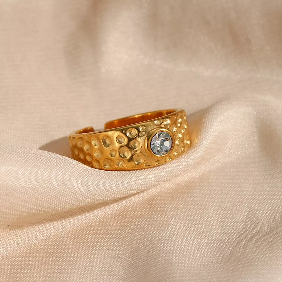Thumbnail: Greek Ring