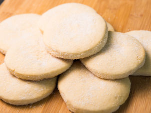 Trinbagonian Biscuit Cake Recipe