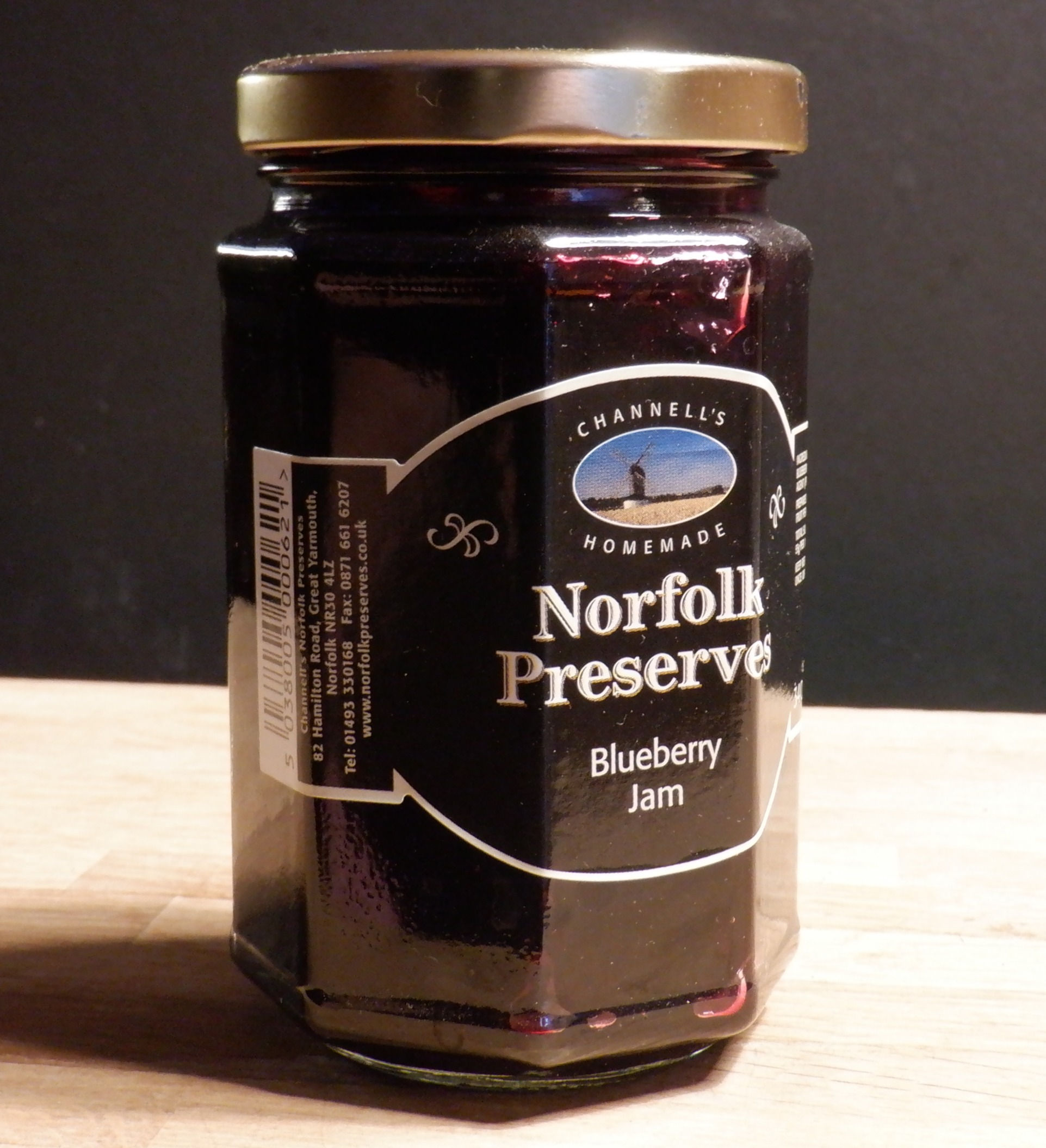 NORFOLK PRESERVES - BLUEBERRY JAM 340G