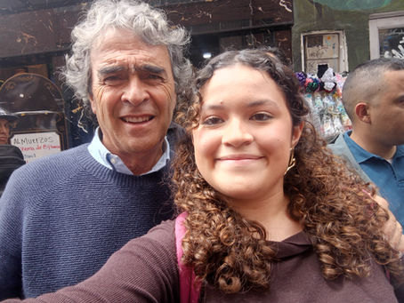 La apuesta de Sergio Fajardo por atraer a los jóvenes, en jornada en la Javeriana