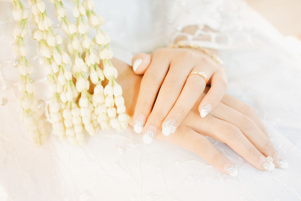 Dolly Nails hero-bild
