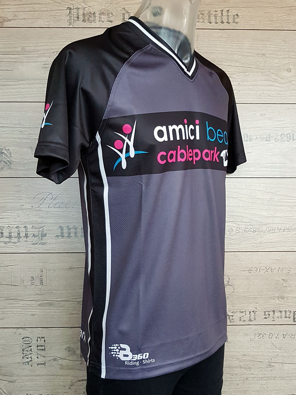 B360 Ridershirts für den Amici Beach
