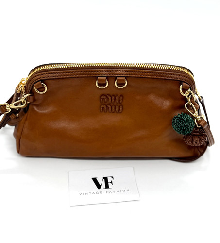 Miu Miu MiuMiu Pochette Caprice in pelle immagine 2
