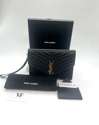 Yves Saint Laurent Saint Laurent Cassandre Matelassé Pouch immagine 6