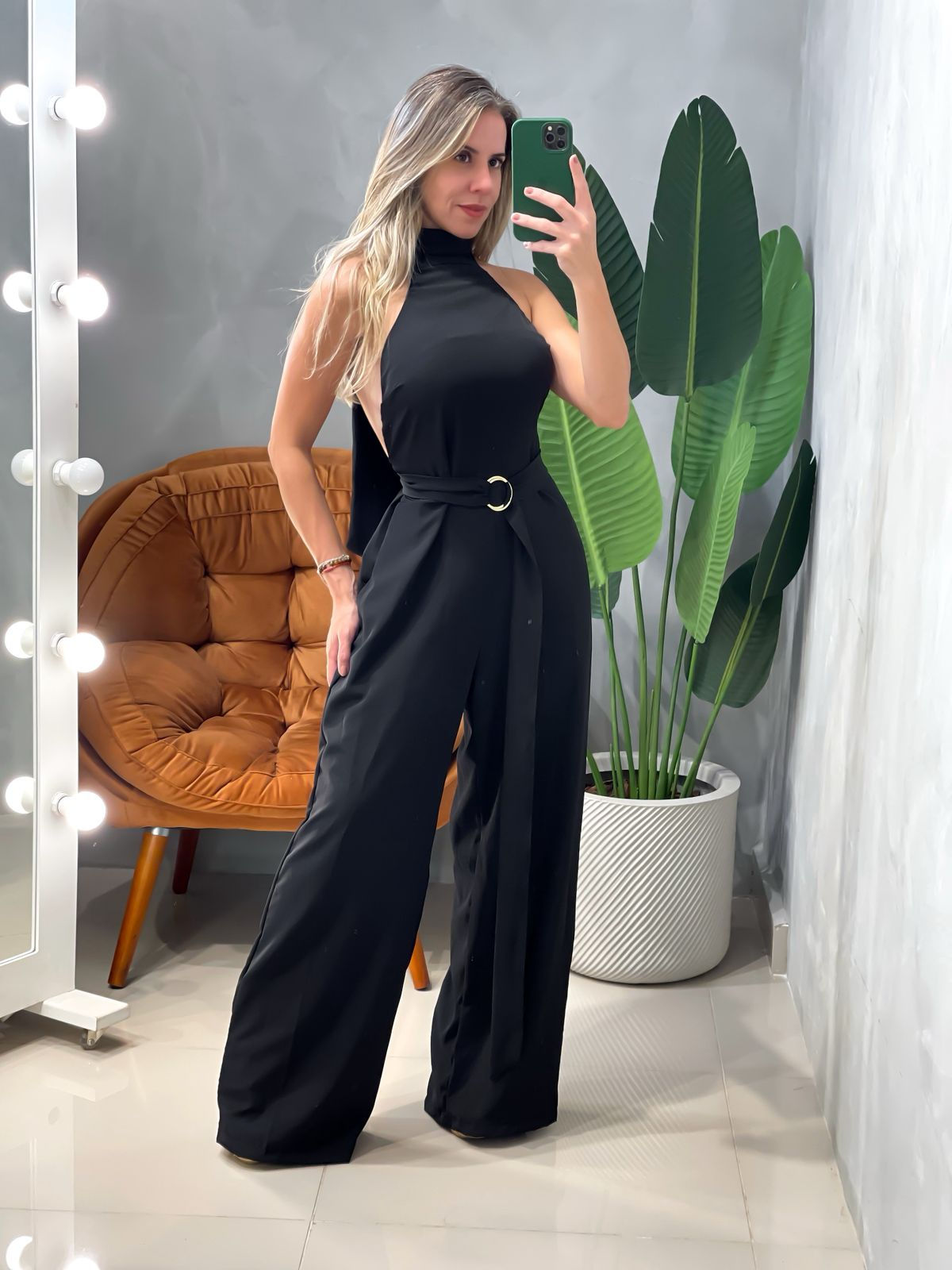 Macacão Pantalona em Crepe Premium Frente Única com Amarração Lara 