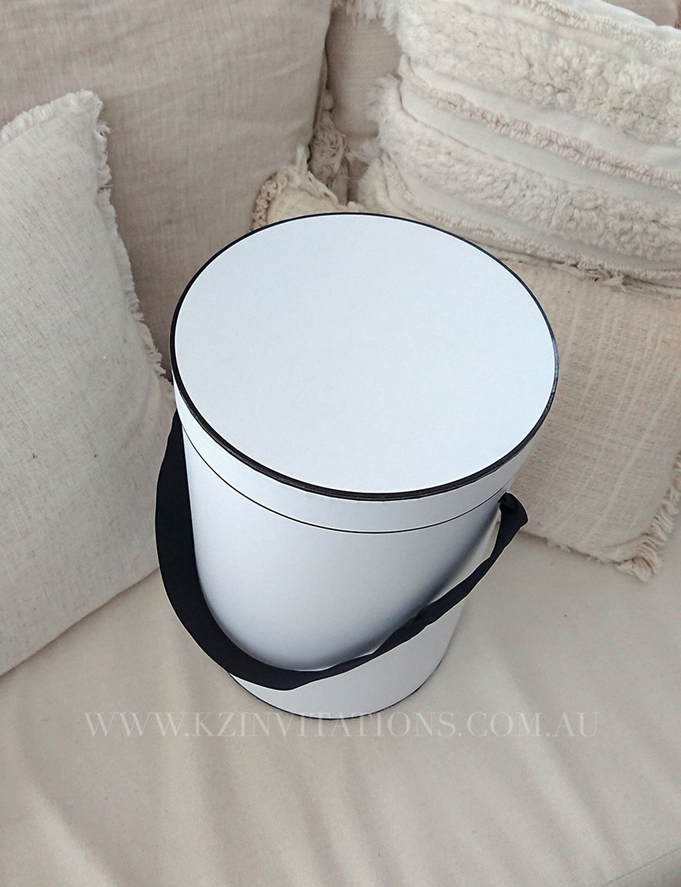 Thumbnail: ROUND GIFT BOX - Extra Large