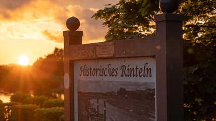 rinteln tijdens zonsondergang