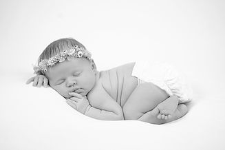 Foto Fleur cakesmash newborn portret fotoshoot baby 1 jaar smashcake made breda 27.jpg