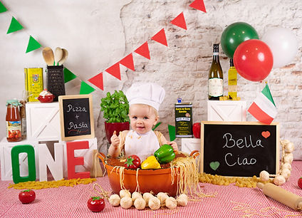 Foto Fleur cakesmash newborn portret fotoshoot baby 1 jaar smashcake made breda 15.jpg