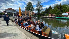 Насладитесь однодневной экскурсией из Берлина в Шпреевальд — регион каналов и лодок, известный как Венеция в Германии. Прогулки по Люббенау, природа, традиции и лодочные туры.