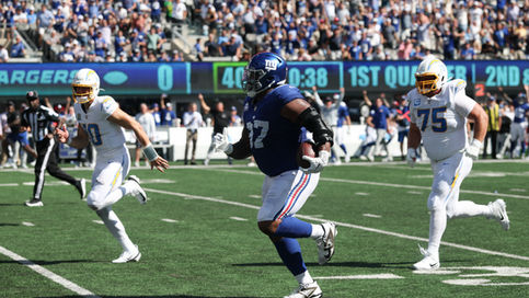 Should the Los Angeles Chargers be in on Dexter Lawrence II?