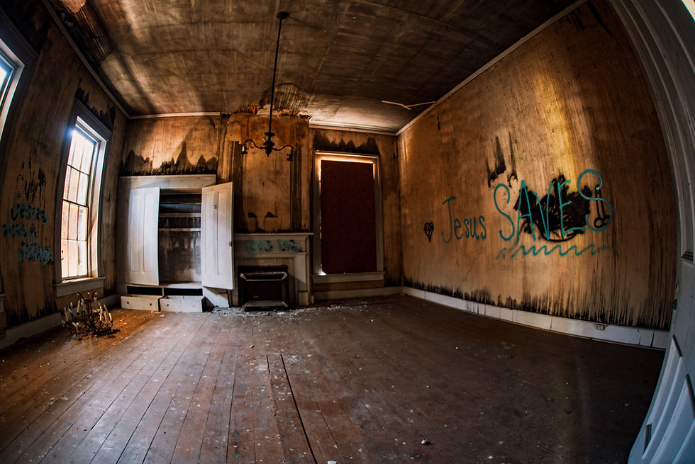 The abandoned Marymont Mansion in Tennessee