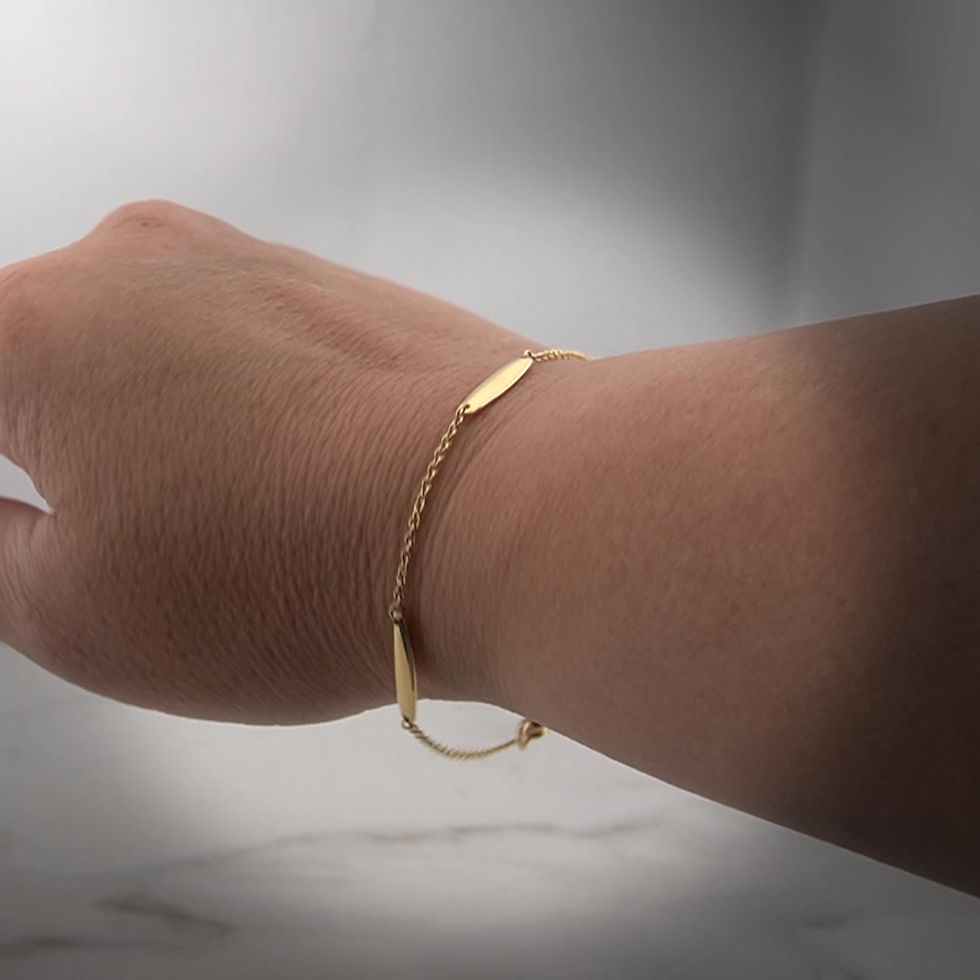 Thumbnail: Gold Three Bar Bracelet