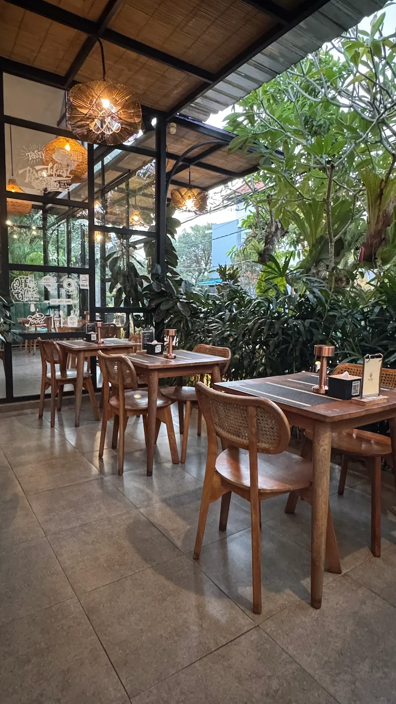 Cafe in Bali