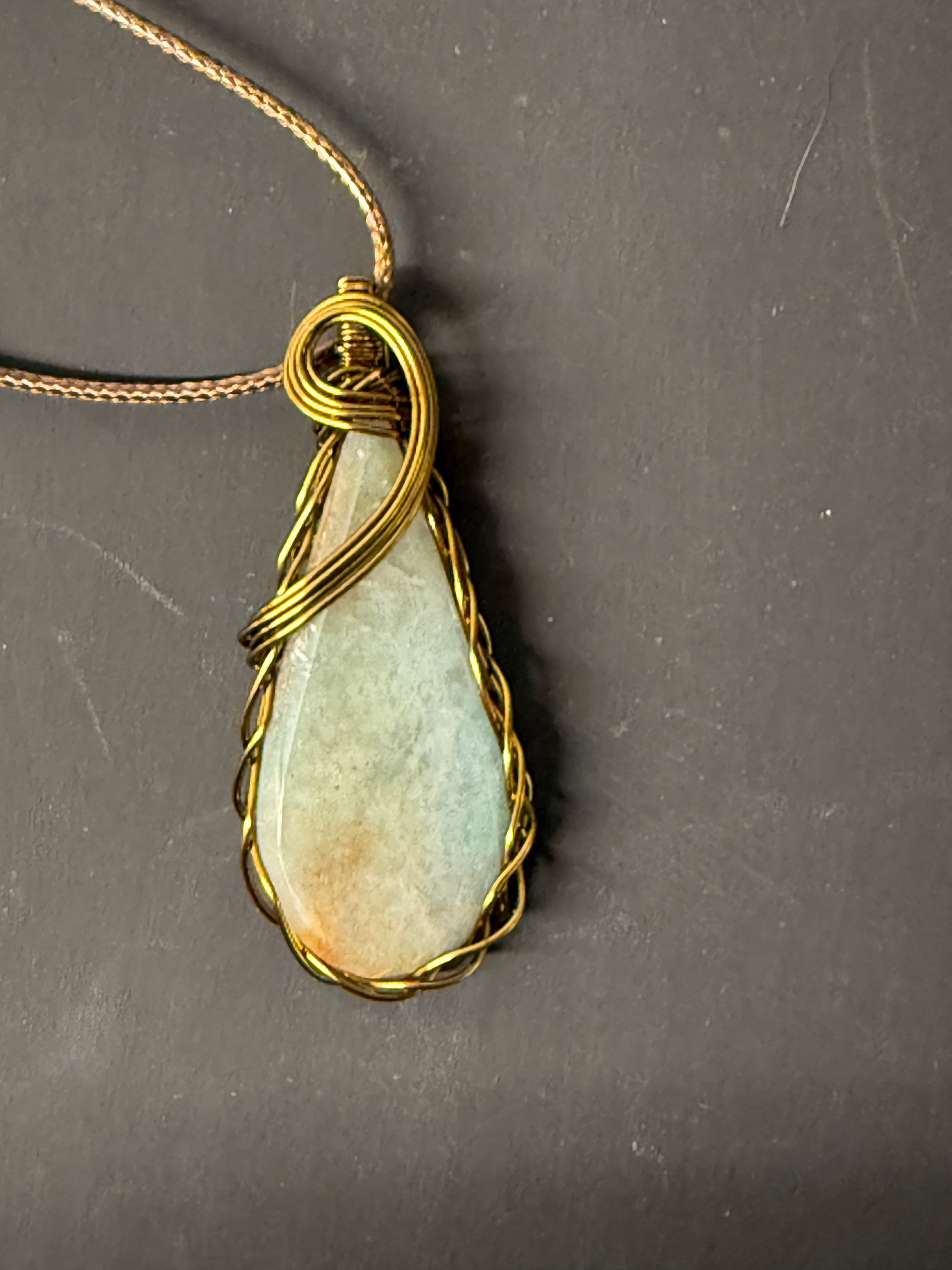 Vein of the Blue Earth – California Agate Pendant