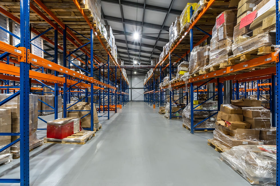 Magazijn met pallet opslag en tijdelijke opslag