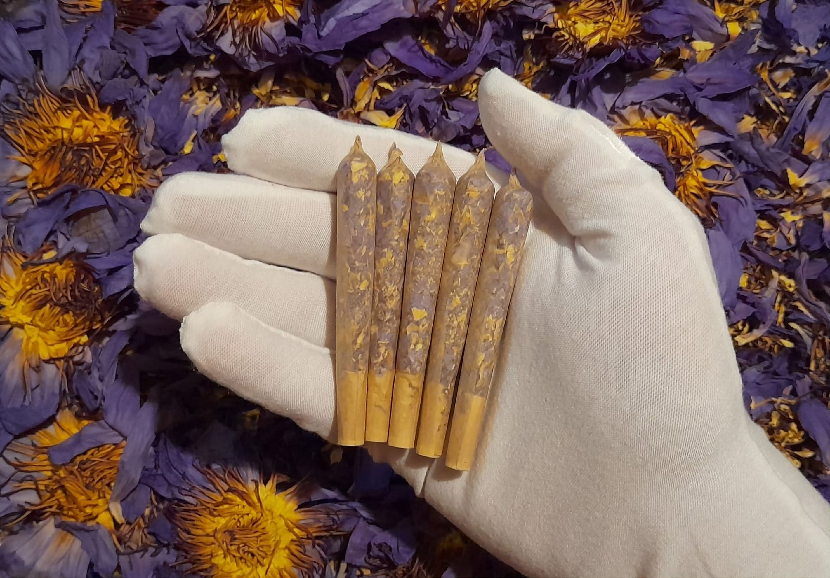 Herbal pre rolls made from pure Blue Lotus Flower, by iAMBeyond Health and Wellbeing