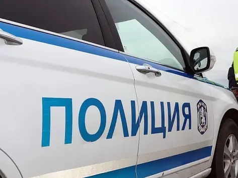 Кражба и побой в София: Двама мъже нападнаха жена на спирка на градския транспорт