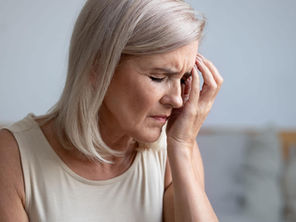 Менопаузата: Темата, за която никой не говори, а засяга всички ни