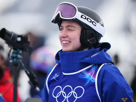 Транс атлета Елис Лундхолн и какво значи да се състезаваш докато си под прицел