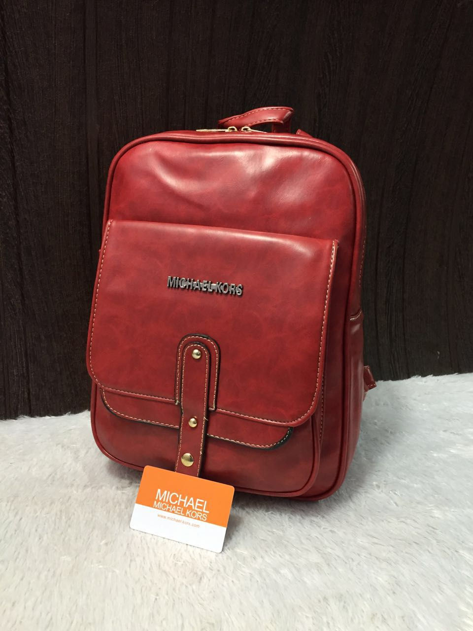 Thumbnail: Michael Kors