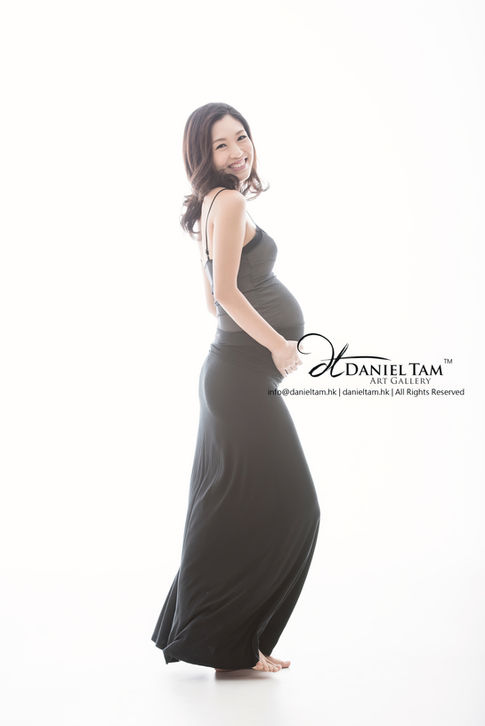 studio maternity photography in HK