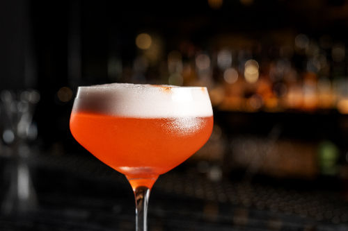 drink vermelho visto de frente