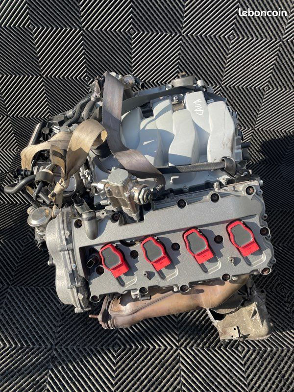 Miniature : Moteur 4,2 V8 FSI 353 CV Audi s5 88000KM GARANTIE 3 MOIS