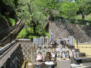 ごりやくさん(5)建墓とお墓参りひもとき