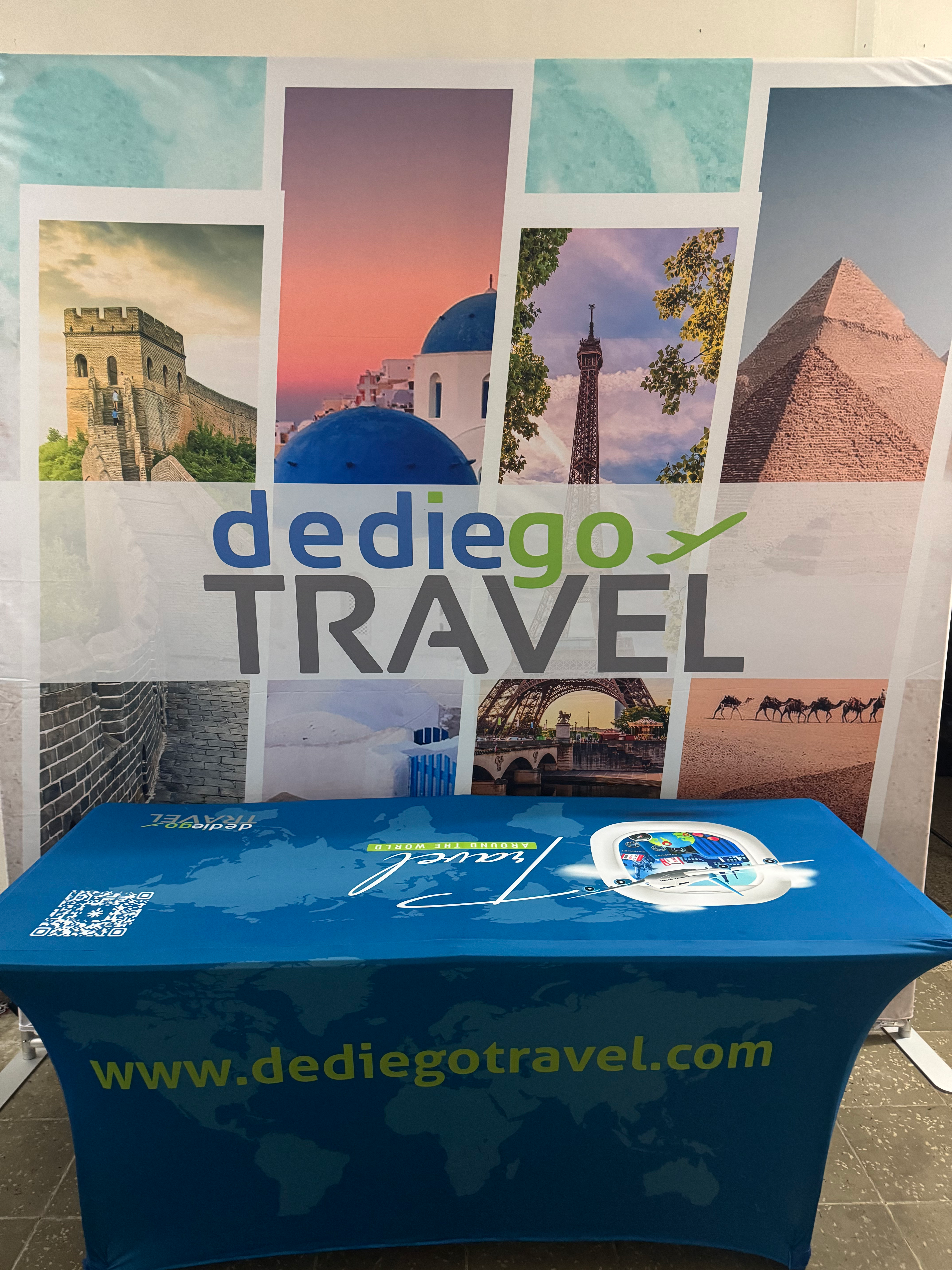 Combo Backdrop 8’x8’ y mantel sublimado