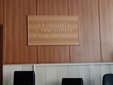 Falso contratto con un gestore di telefonia, assolta 31enne