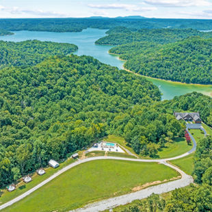  women's retreat, mental health retreat, outdoor dining, romantic places to stay,  hotels in cookeville tn, Magnolia, under canvas, yurt, adult camp, adult summer camp, The retreat, Readers Retreat, couples retreat, wellness retreat, ayahuasca retreat, retreat center, yoga retreat, meditation retreat, mountain retreat, spa retreat, Rv sites, Yoga Retreats, Leeric Lodge, Due West Hideaways, burbon barrel retreats, tennessee glamping, center hill lake retreat center, retreat center, spiritual retreats, marriage retreats, caney fork, waterfalls, center Hill Lake