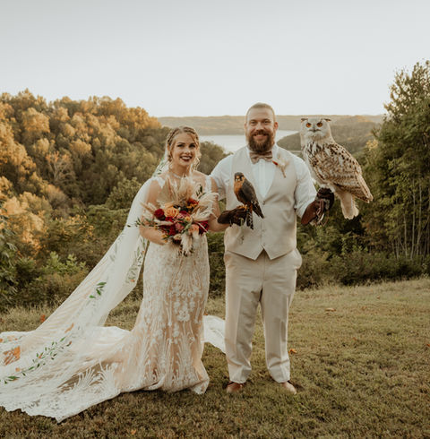 fall Tennessee Destination Weddings Venue on Center Hill Lake Near Gatlinburg and Nashville with Mountain and Lake views. Lodging for wedding guests accommodations in fall glamping, luxury event venue