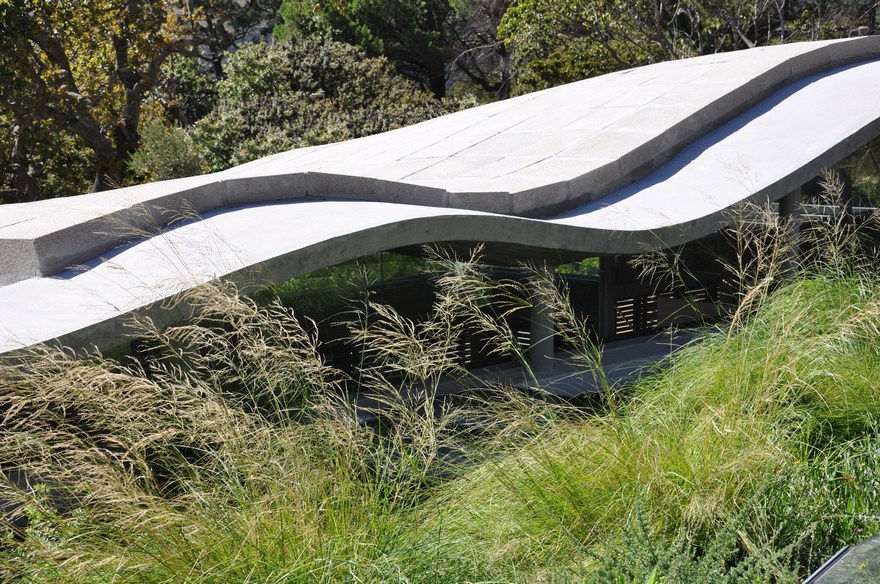 Mountain House - Roofscape