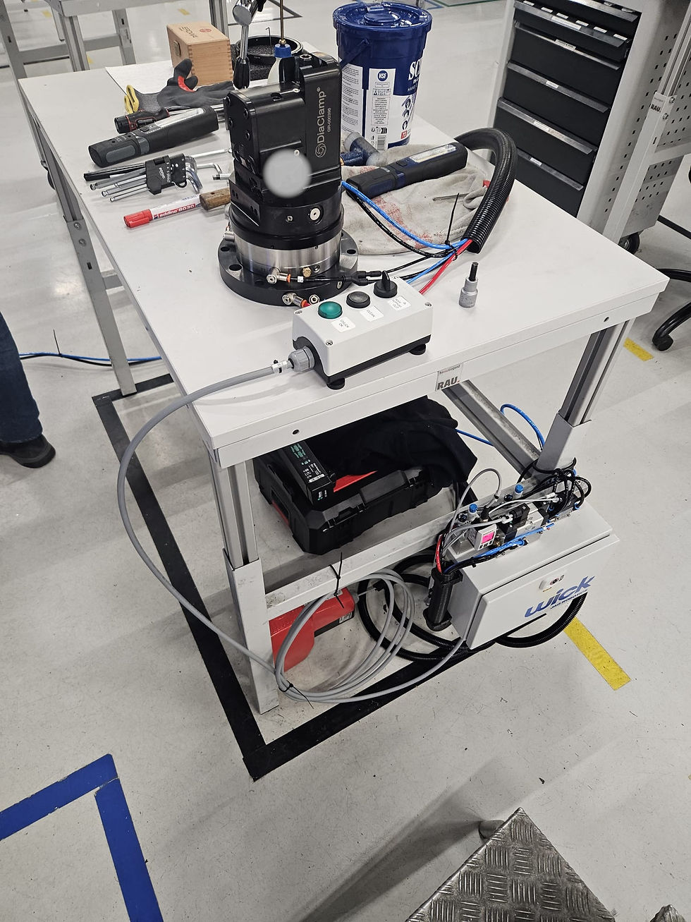 DiaClamp® preparation station