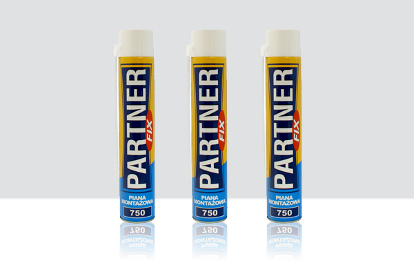 Pianka montażowa + wężyk