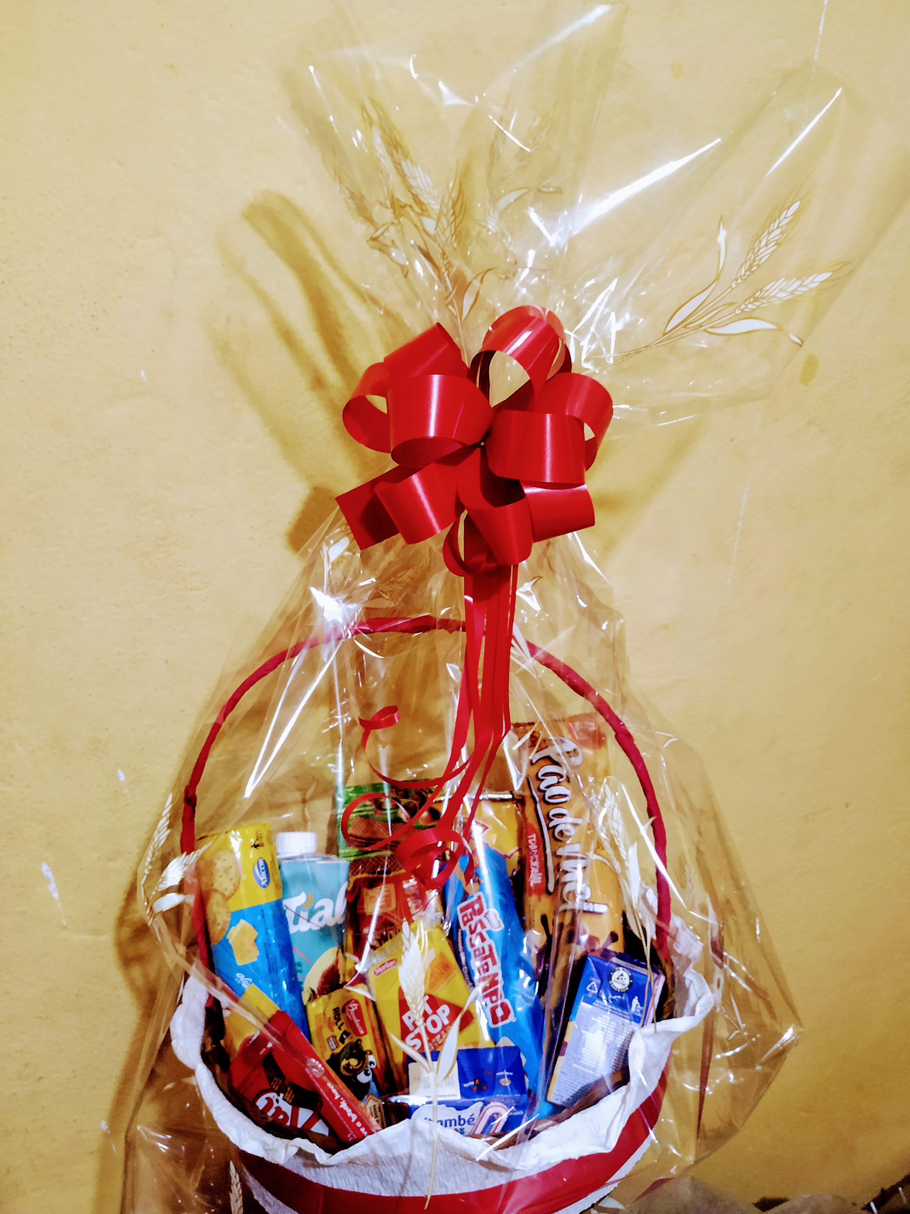 Cesta cafe 13 itens R$94,99