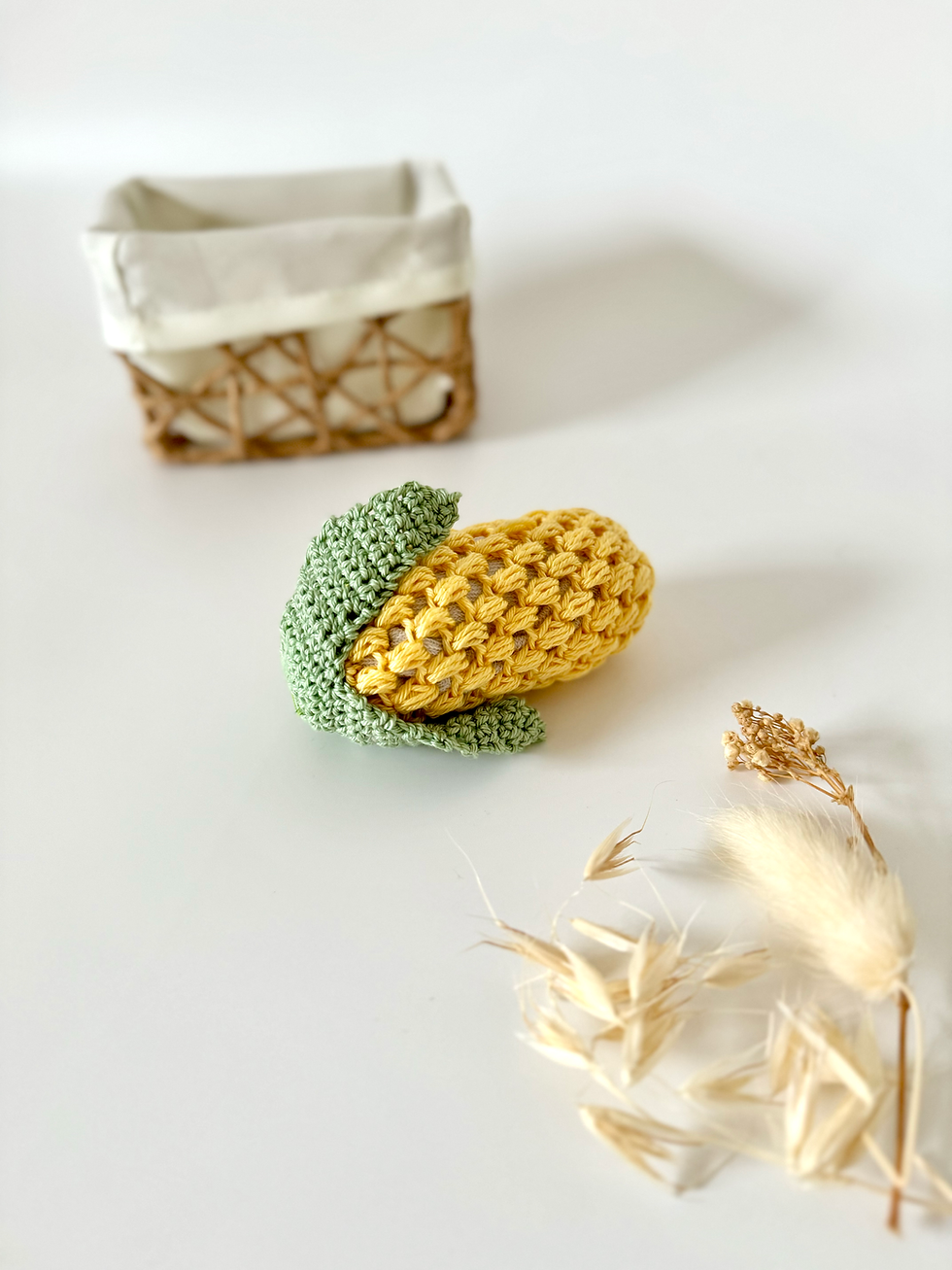 Miniature : patron amigurumi maïs - création artisanale