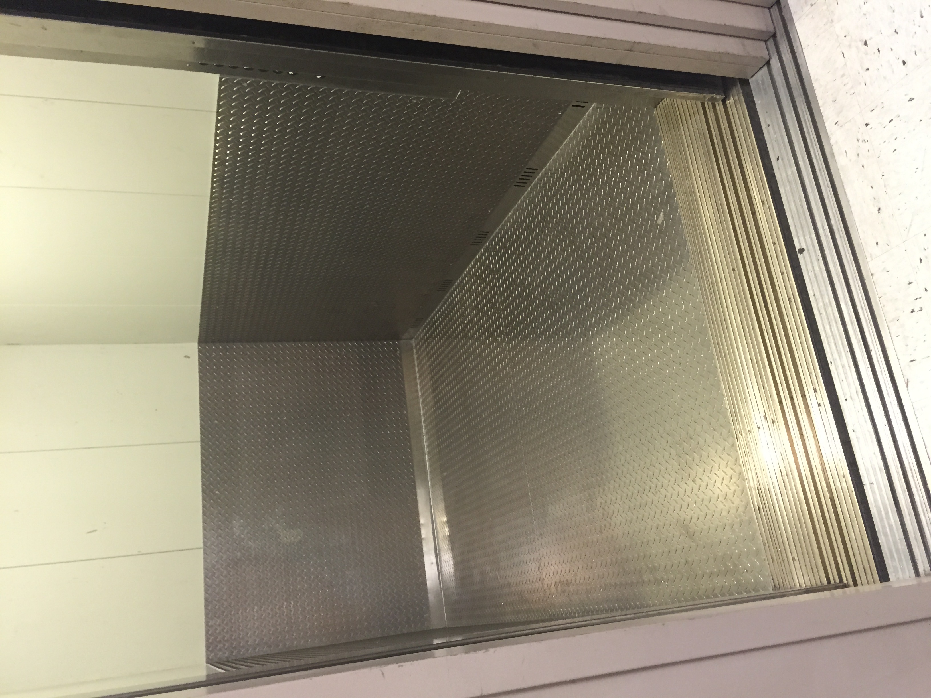 Aluminum Freight Elevator Cladding